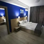 Panoramic אפורי נורד