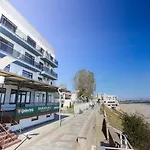 Panoramic ゲストハウス エフォリエ・ノルド